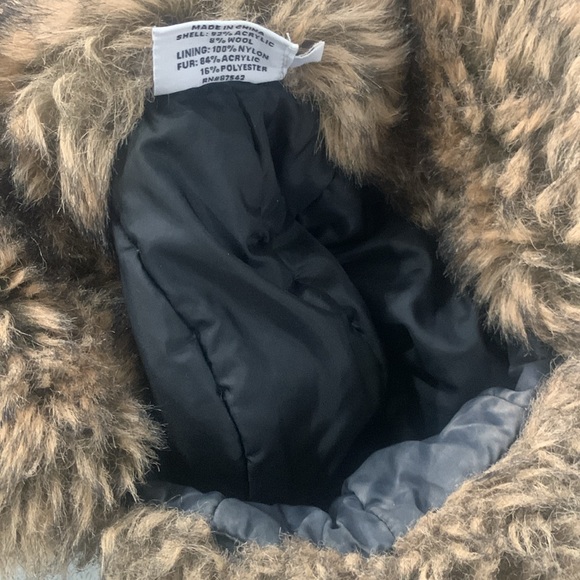 Lids Winter Trappers Tan Plaid Hat Cap Woman's One Size Faux Fur Lined - Picture 11 of 11